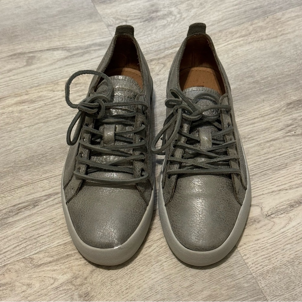 BLACKSTONE Gray FULL LEATHER Women's Fashion Sneakers SIZE 36 EUC WORN ONCE - Picture 2 of 14